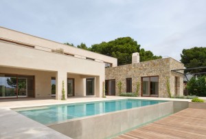 Incredible contemporary villa with saltwater pool and landscaped gardens in Santa Ponsa