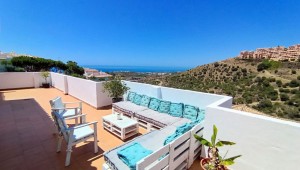 Penthouse for sale in Calahonda, Mijas, Málaga, Spain
