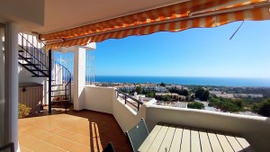 873950 - Duplex Penthouse for sale in Calahonda, Mijas, Málaga, Spain