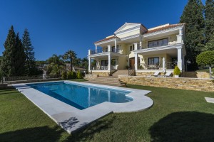 Villa en venta en Hacienda las Chapas, Marbella, Málaga, España