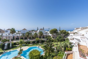 Penthouse Duplex for sale in Elviria Playa, Marbella, Málaga, Spain