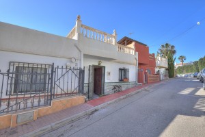 829218 - Townhouse for sale in Benajarafe, Vélez-Málaga, Málaga, Spain
