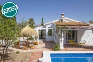 833590 - Country Home for sale in Riogordo, Málaga, Spain