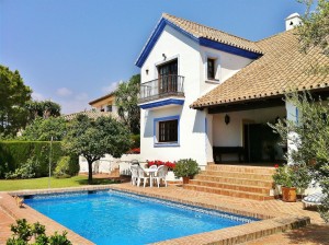 741385 - Villa for sale in Estepona, Málaga, Spain