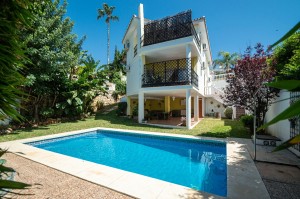 Villa en venta en Torreblanca, Fuengirola, Málaga, España