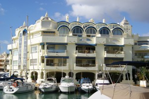Aпартаменты на продажу in Puerto Marina, Benalmádena, Málaga, Испания