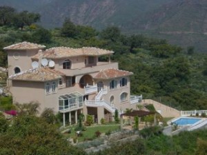 Villa à vendre en La Mairena, Ojén, Málaga, Espagne