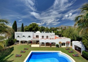 Villa for sale in Río Verde, Marbella, Málaga, Spain