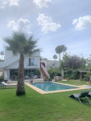 Villa for sale in El Rosario, Marbella, Málaga, Spain