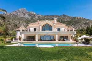 Villa Nieruchomości in Golden Mile, Marbella, Málaga, Hiszpania