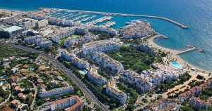 Apartment for sale in Puerto Banus Marbella close to the beach 