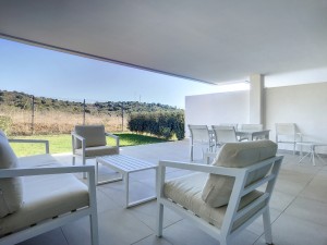 Apartamento Ajardinado en venta en Estepona Playa, Estepona, Málaga, España
