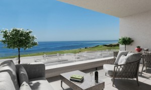 Apartments for sale Alcaidesa Located 100 metres from the beach
