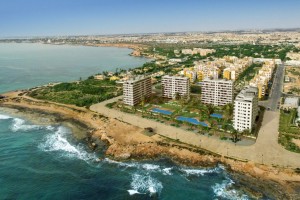 Sea front apartments for sale on the Punta Prima Beach, Torrevieja (Alicante), Costa Blanca. Only 1 hour from Alicante Airport.