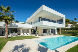 Detached Villa for sale in Nueva Andalucía, Marbella, Málaga, Spain
