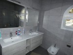 bathroom5