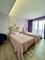 Splendid 4 Bedrooms Apartment Benahavis (37)