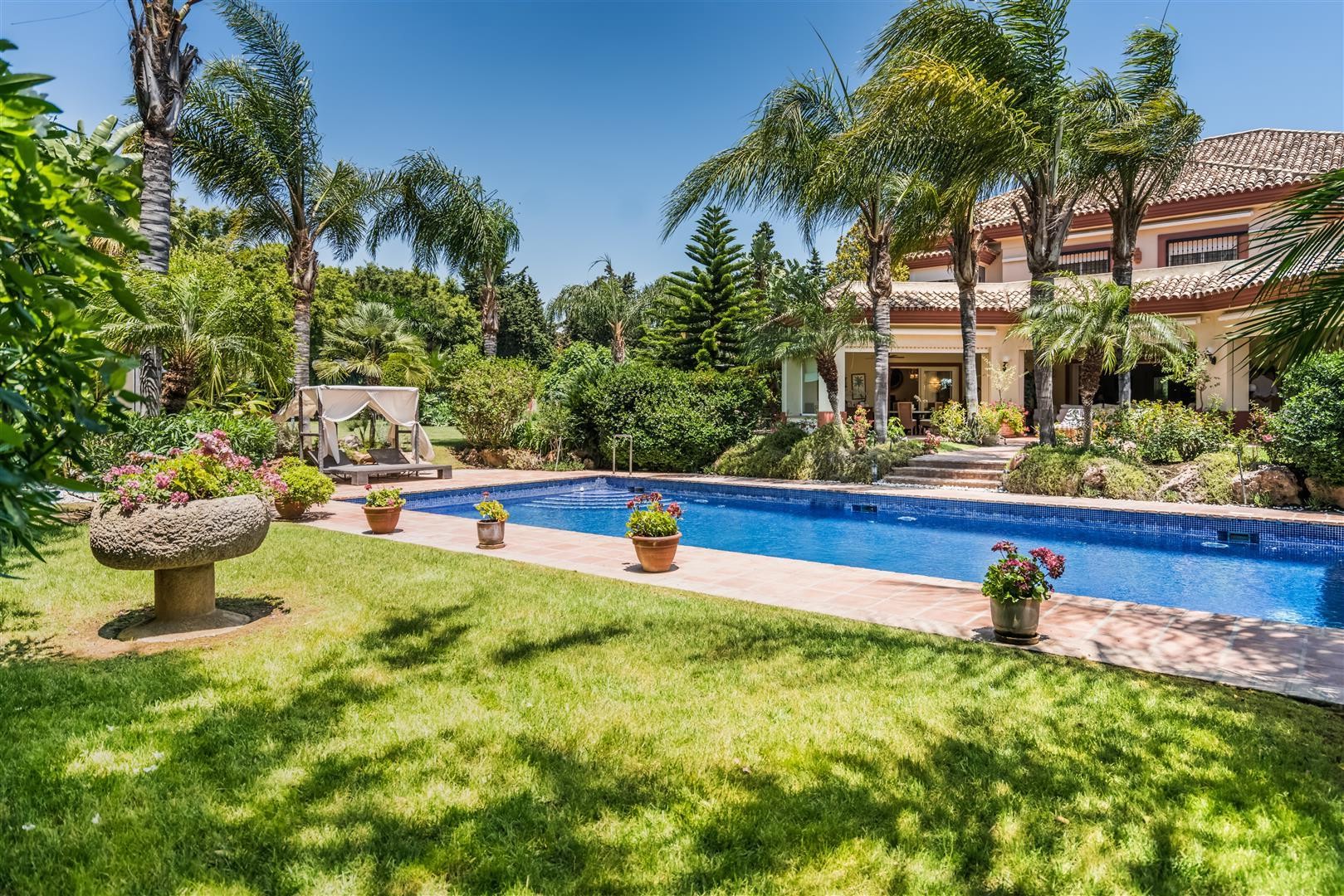 Villa for sale Marbella West Spain (21) (Large) (Large)