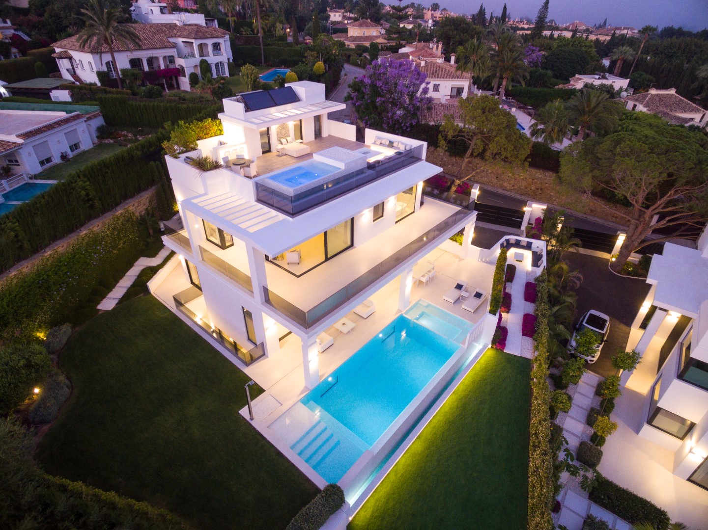 Luxury Modern Villa Marbella GOlden Mile (7)