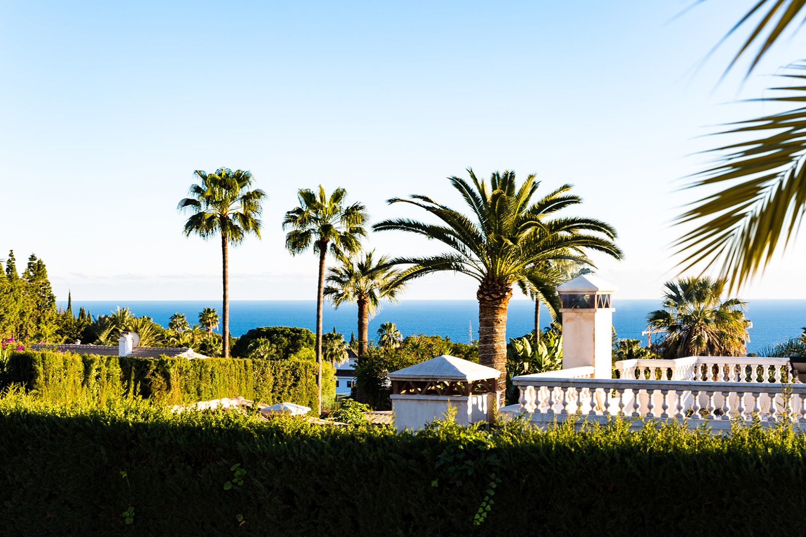 Beautifully Renovated Villa Marbella Golden Mile (10)