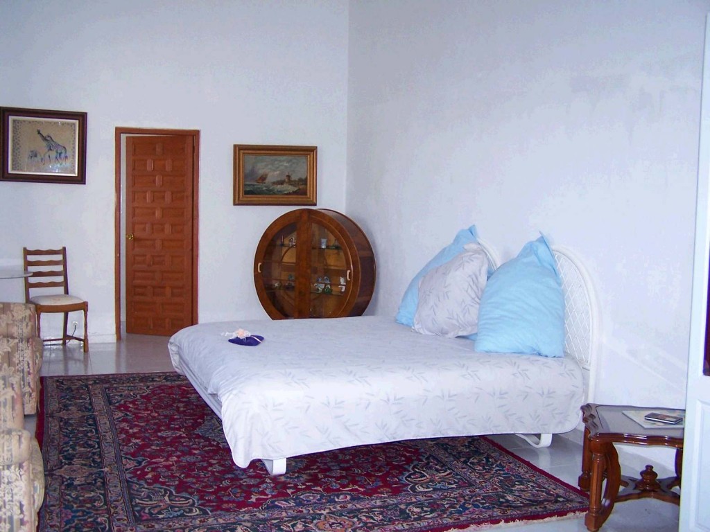 guest house bedroom 2
