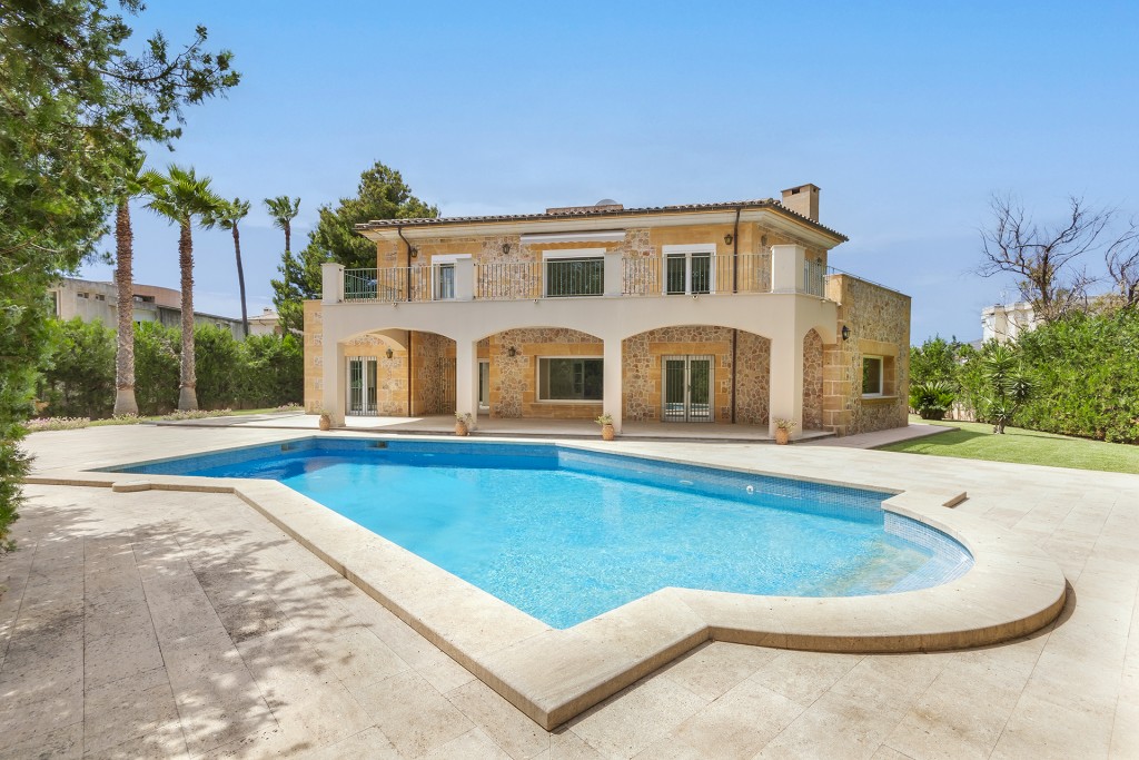 Detached Villa for sale in Pollença, Mallorca