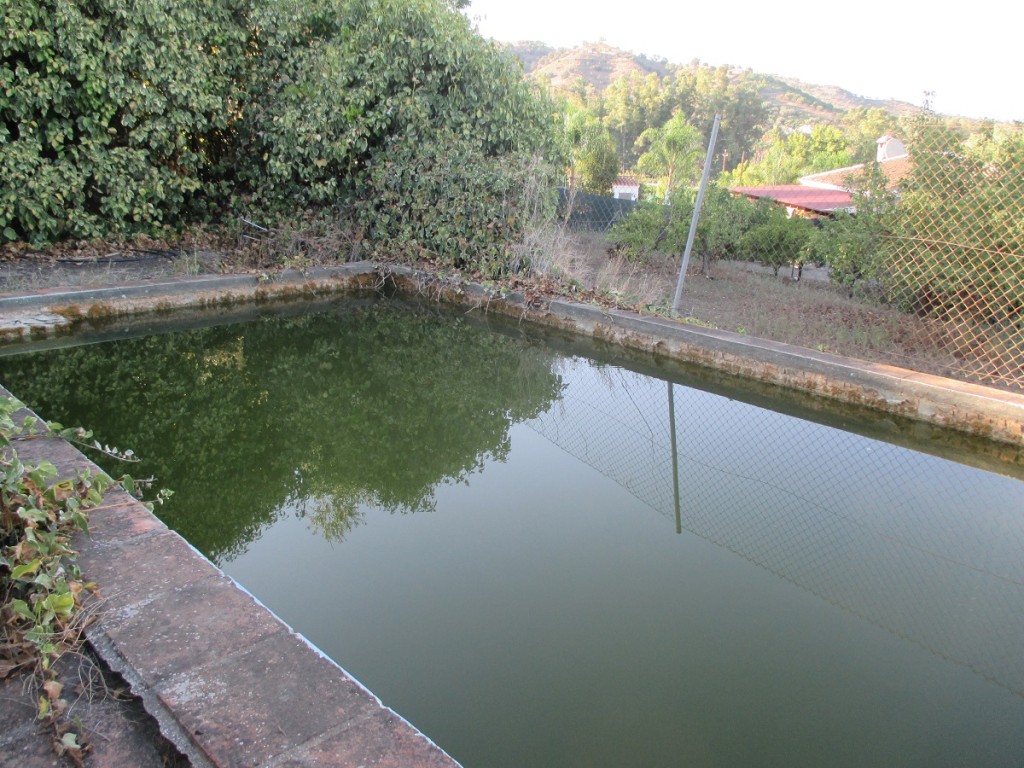 water-reservoir