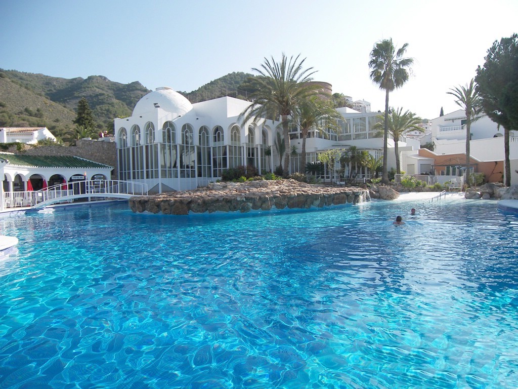 San Juan Pool