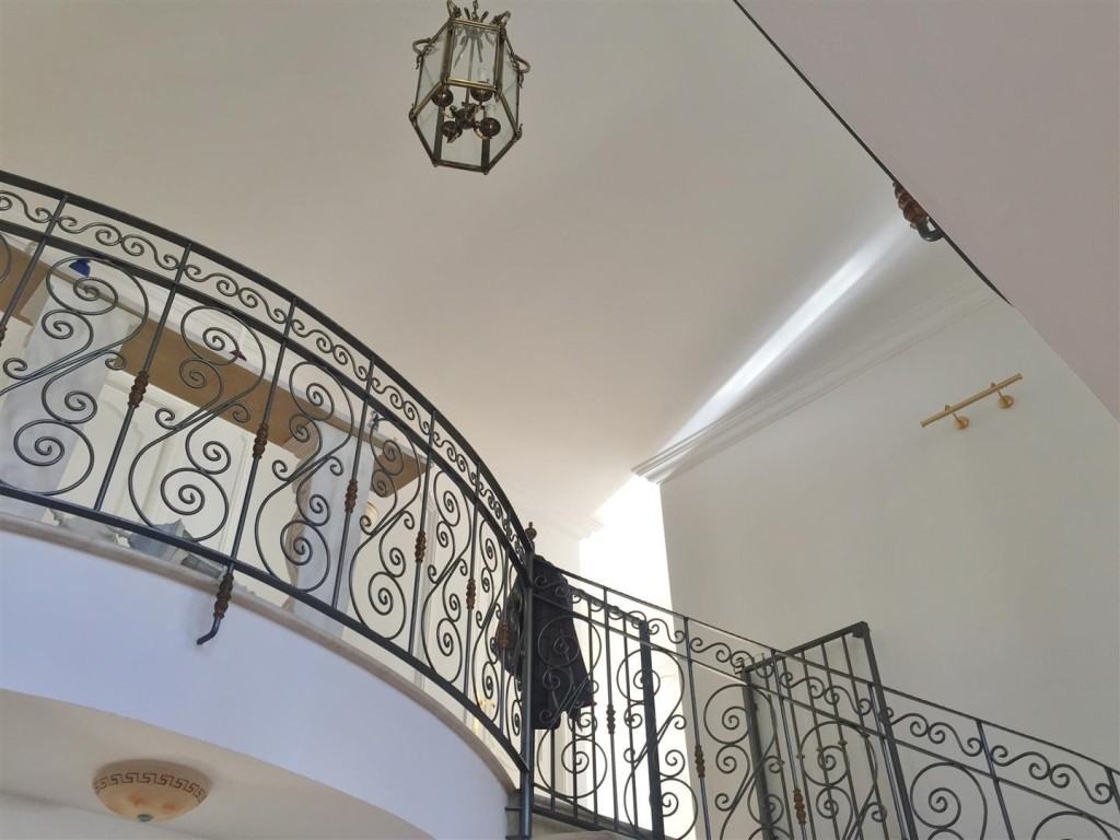 Luxury Villa for sale East of Marbella (5) (Large)