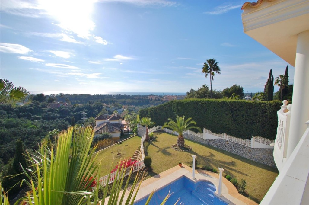 Luxury Villa for sale East of Marbella (29) (Large)