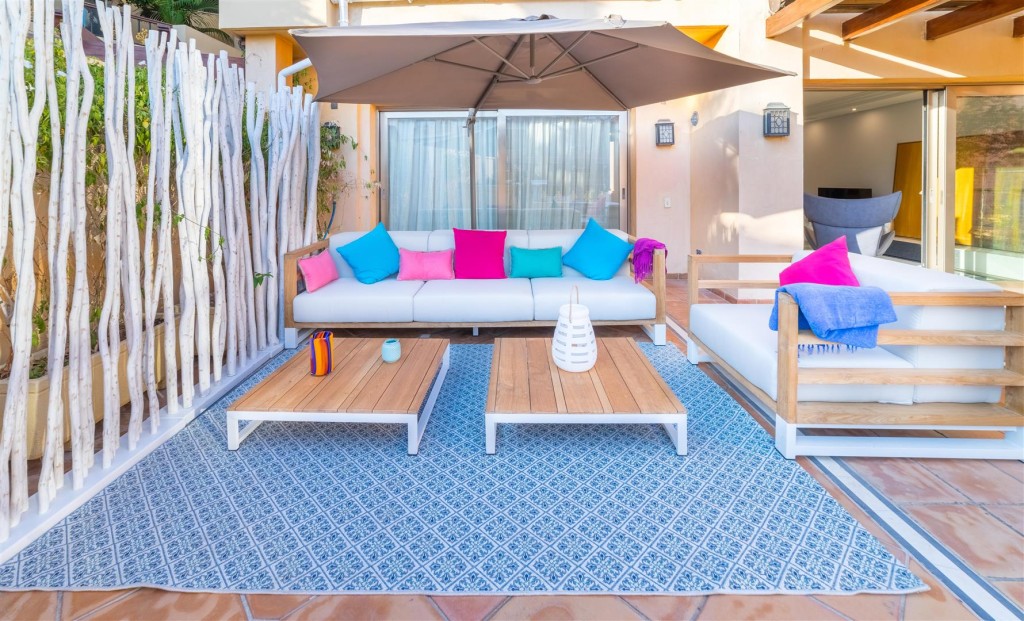 Luxury Apartment Beachfront Complex Puerto Banus Marbella Spain (12) (Large)