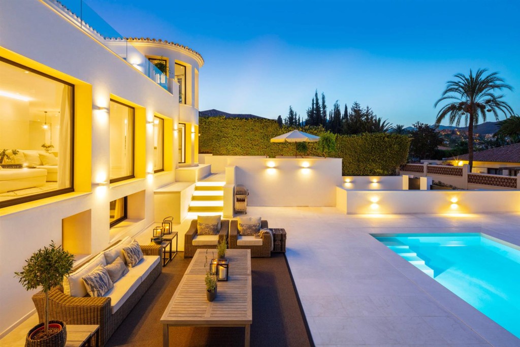Villa for sale Nueva Andalucia Marbella Spain (24) (Large)