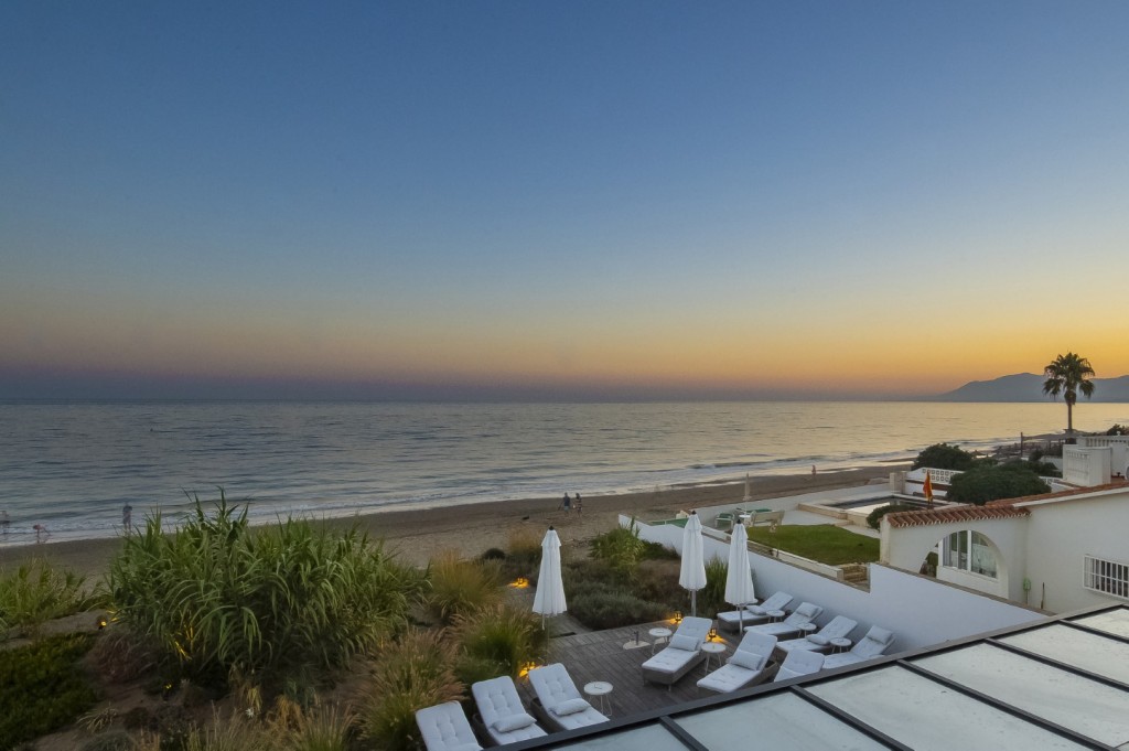 Beachfront Villa for sale Marbella (58)