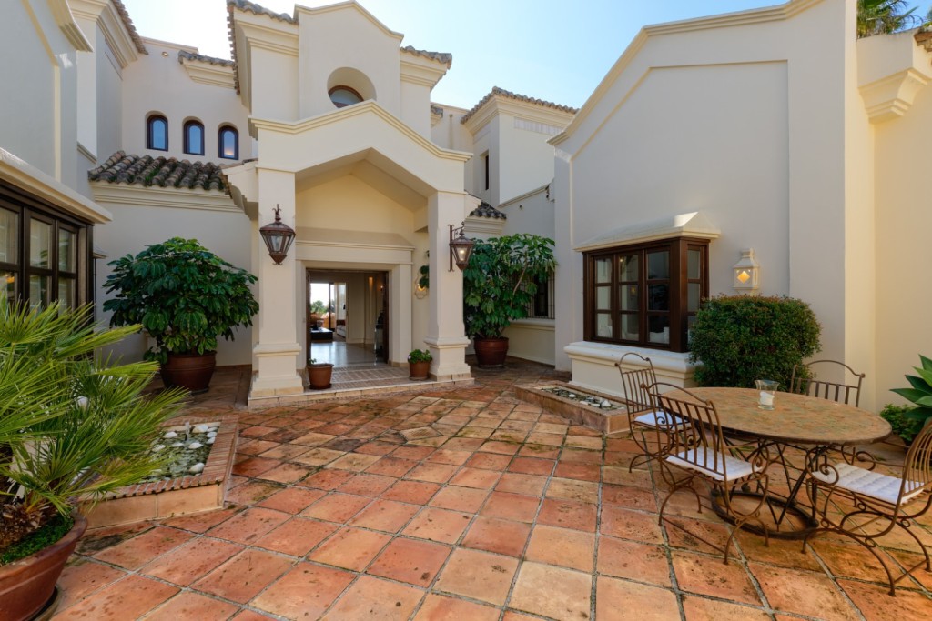 Luxury Villa for sale Marbella Golden Mile (20) (Grande)