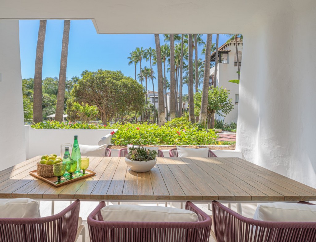 Beautiful Grounfloor Apartment Marbella Golden Mile (21)