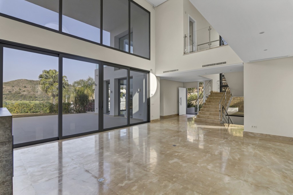 Luxury Modern Villa Benahavis (29)