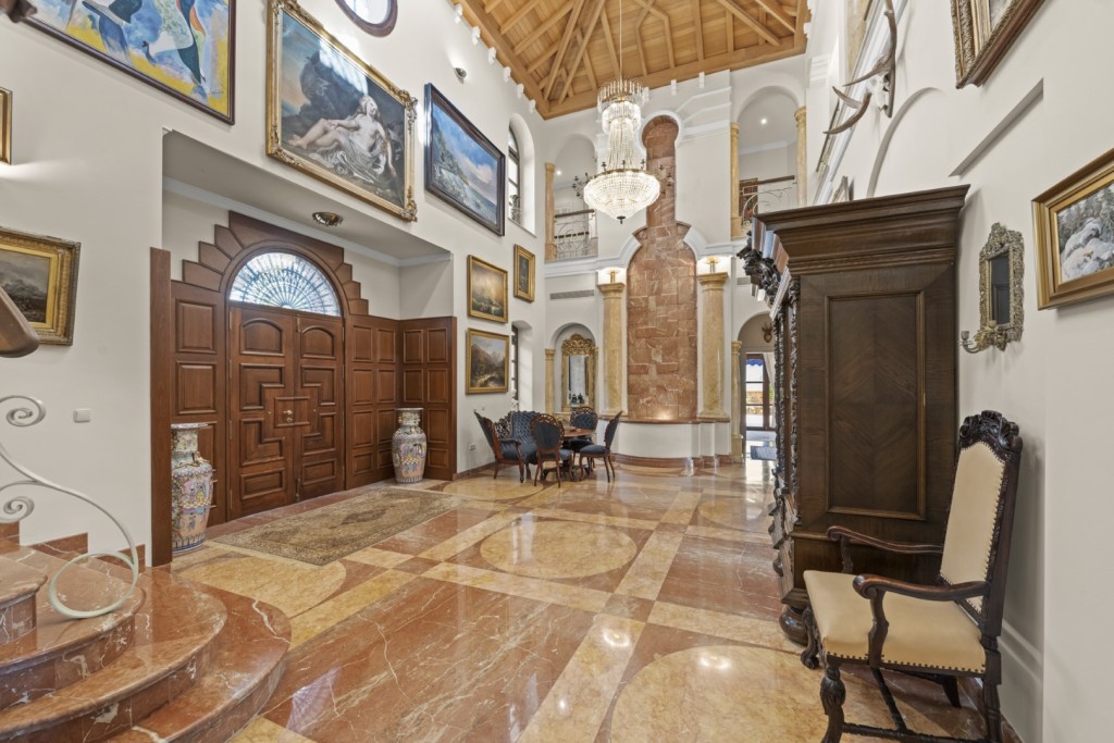 Luxury Villa for sale Nueva Andalucia (3)