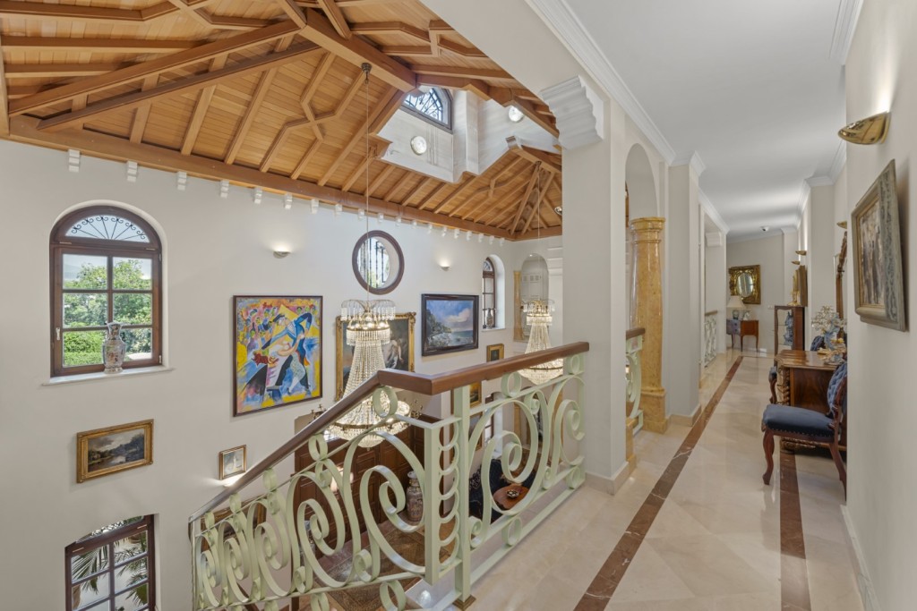 Luxury Villa for sale Nueva Andalucia (14)