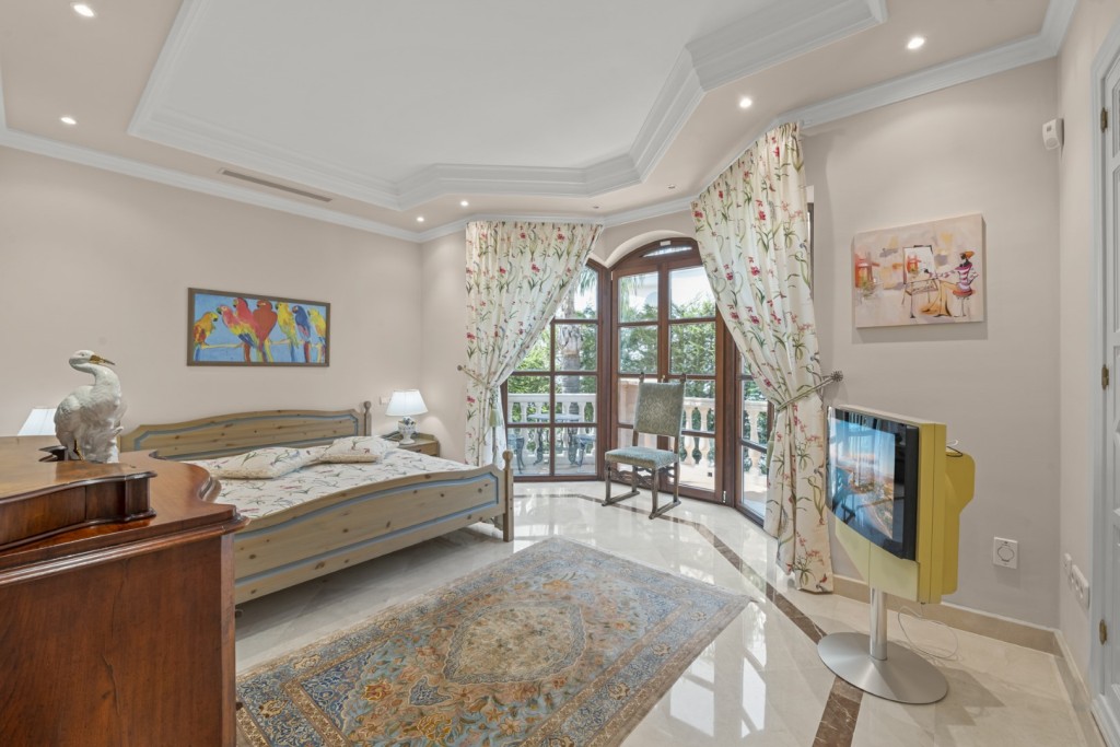 Luxury Villa for sale Nueva Andalucia (21)