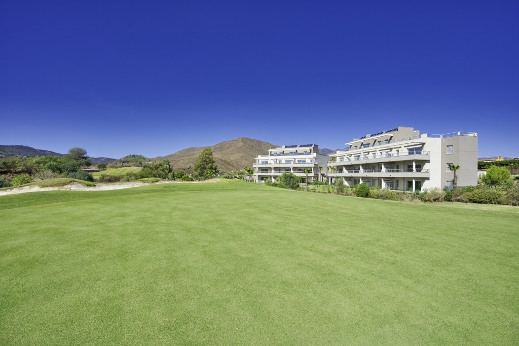 New Frontline Golf Apartments Mijas Costa (5)
