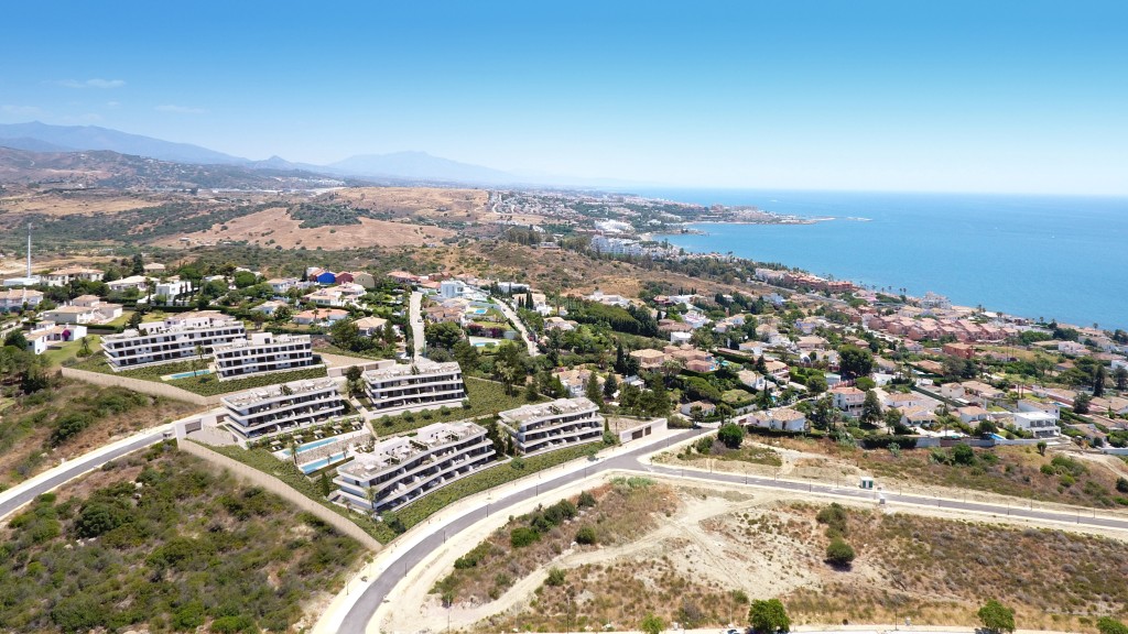 New Modern Apartments for sale Estepona (5)