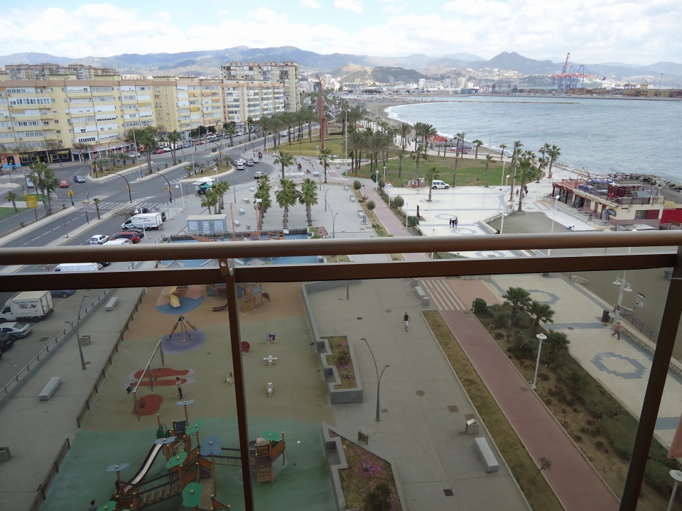 impresión cinta reservorio Malaga centro - Puerta Blanca - Paseo Maritimo Antonio Banderas | Pando  Apartments S.L.
