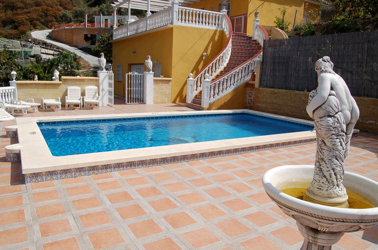 Pool terrace