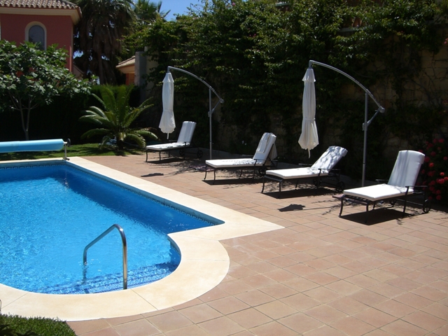 pool + terrace