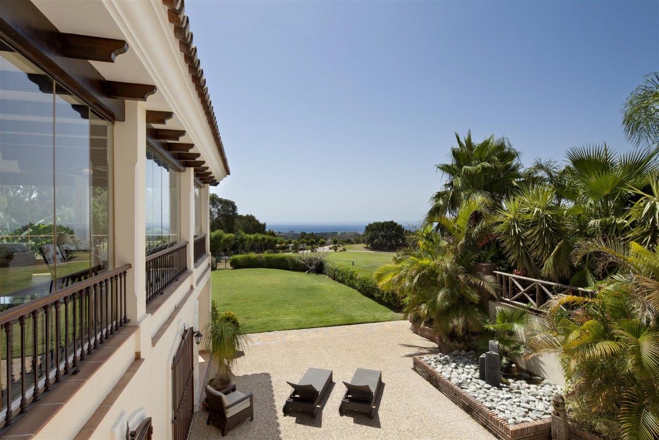 V5126 Villa with Sea Views East Marbella (2)
