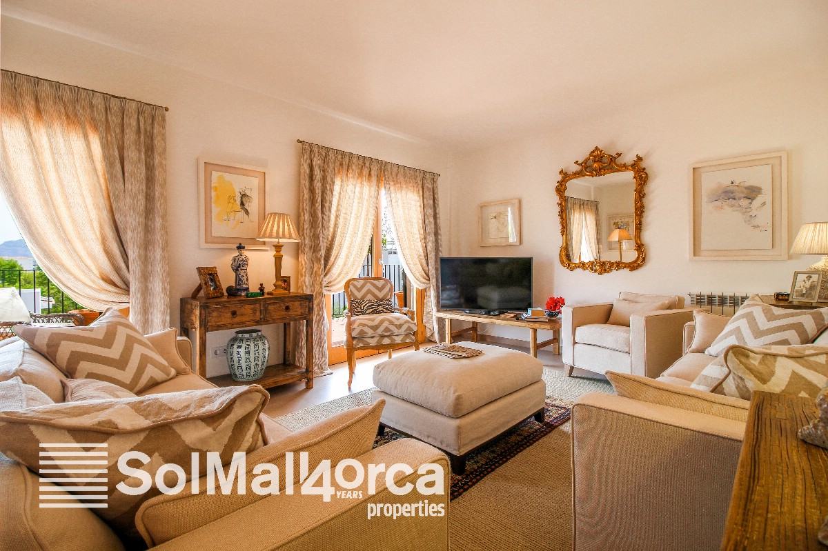 Exclusive listing: Immaculate penthouse apartment situated in a very well maintained small community in the peaceful area of Gotmar in Puerto Pollensa